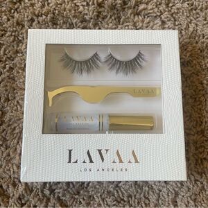 LAVAA LOS ANGELES Flirty Lash Set